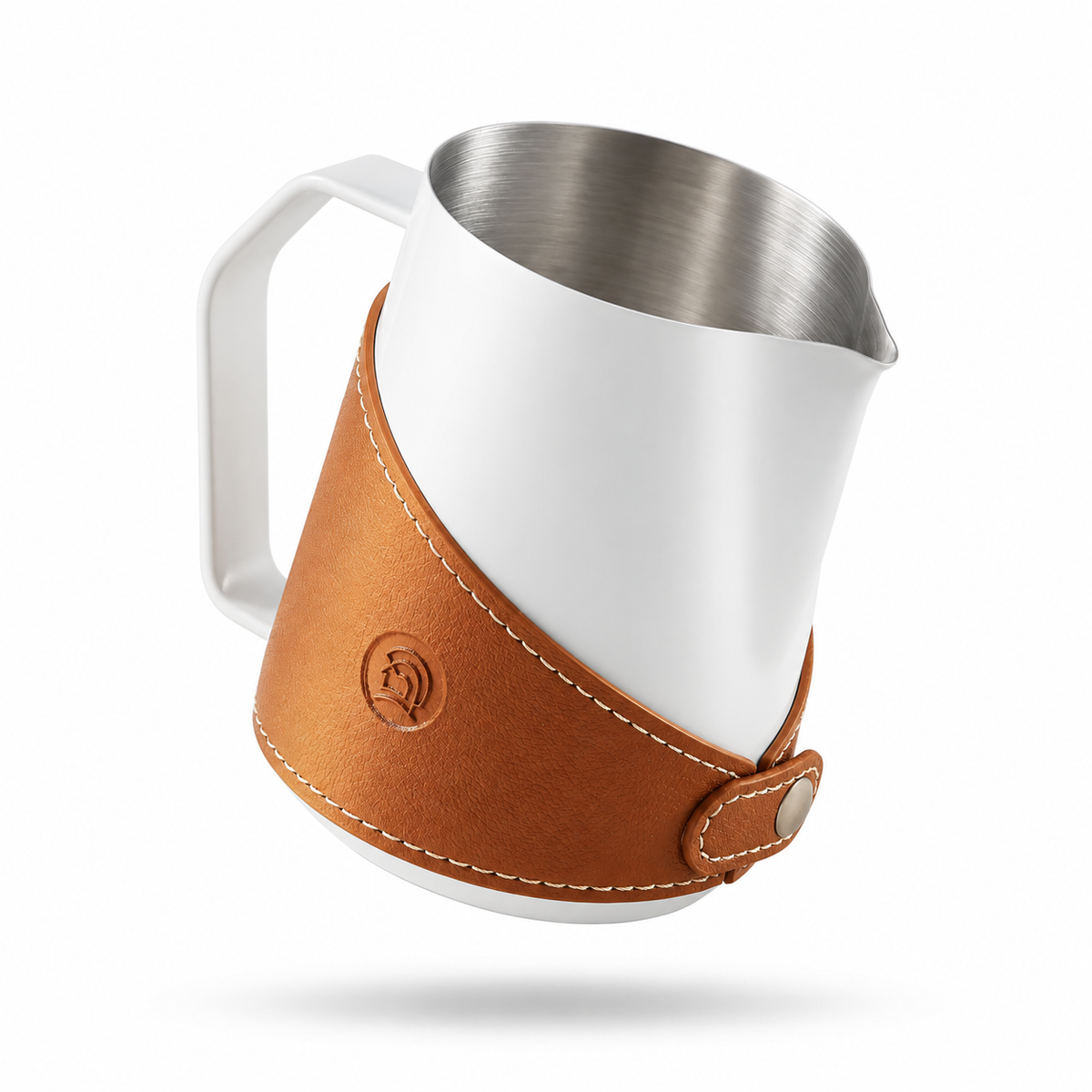 Milk Frothing Pitcher with Leather Sleeve – إبريق تبخير الحليب بجراب جلد