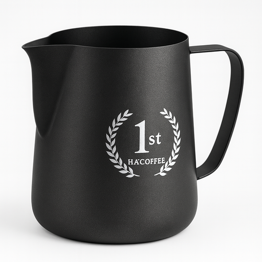 HA'COFFEE Premium Milk Frothing Pitcher – 600ml Matte Black Stainless Steel Jug إبريق تبخير الحليب الاحترافي من HA'COFFEE – سعة 600 مل